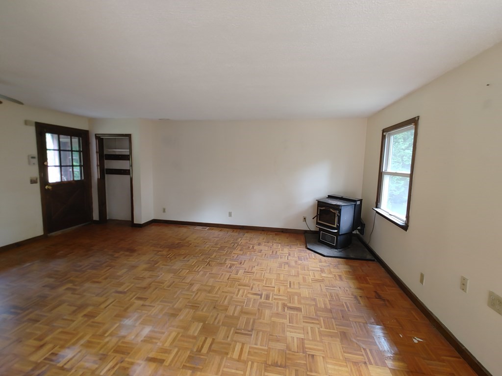 184 Bumstead Road Monson, MA 01057 - Photo 3 of 16