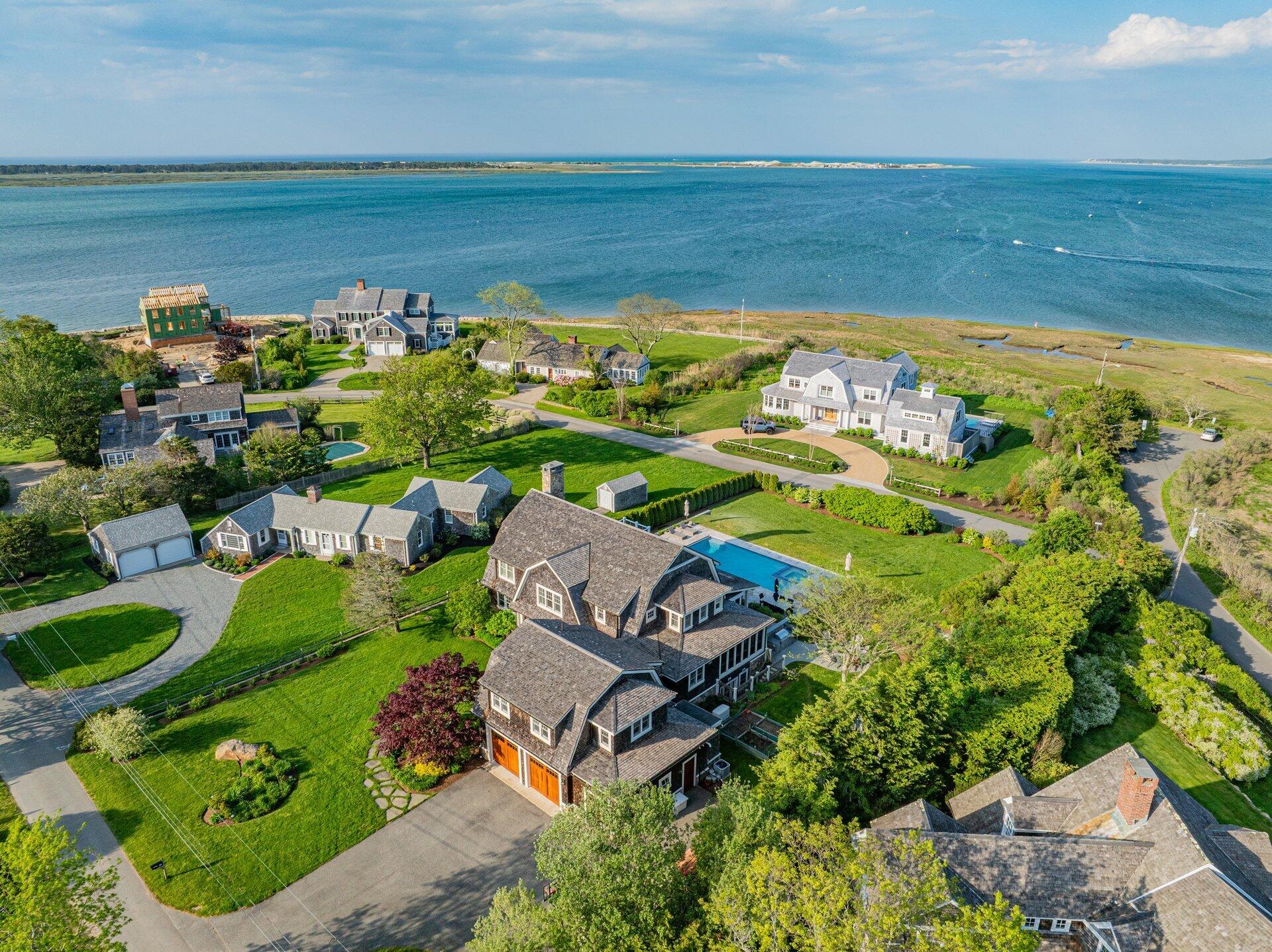 22 Kent Road Barnstable, MA 02630 - Photo 8 of 48 8