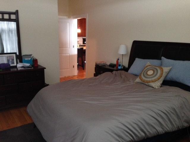3152 West Devon Avenue, Unit 3B Chicago, IL 60659 - Photo 13 of 23