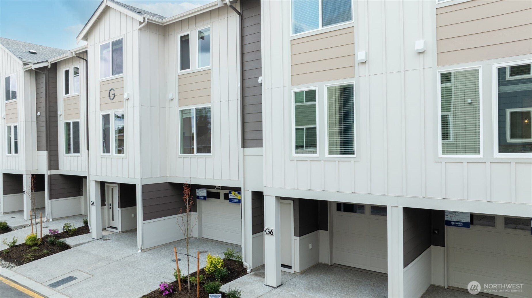 16124 Cascadian Way, Unit G6 Bothell, WA 98012 - Photo 1 of 35