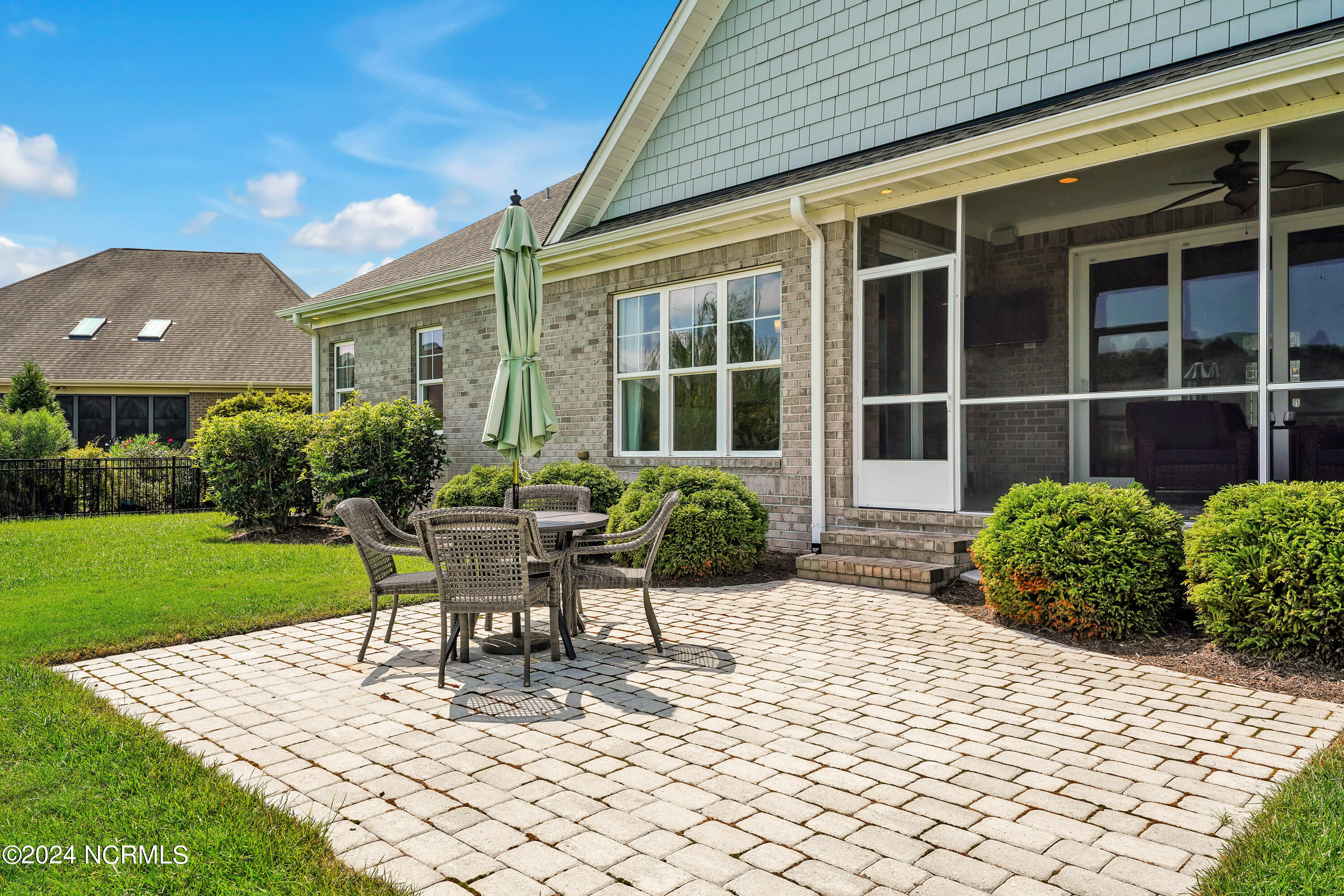 2128 Springstone Drive Leland, NC 28451 - Photo 27 of 51 2128SpringstoneDrive-37
