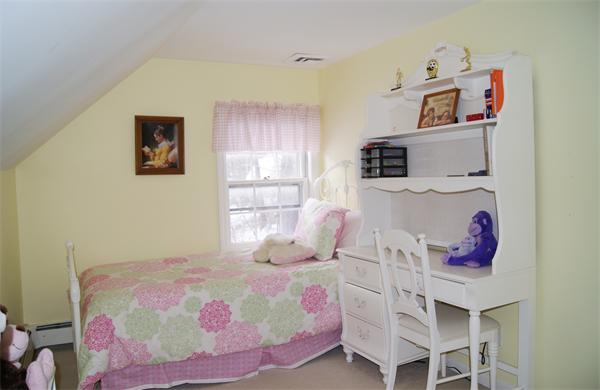 103 Cold Spring Road Westford, MA 01886 - Photo 10 of 13 Gallery Image 10
