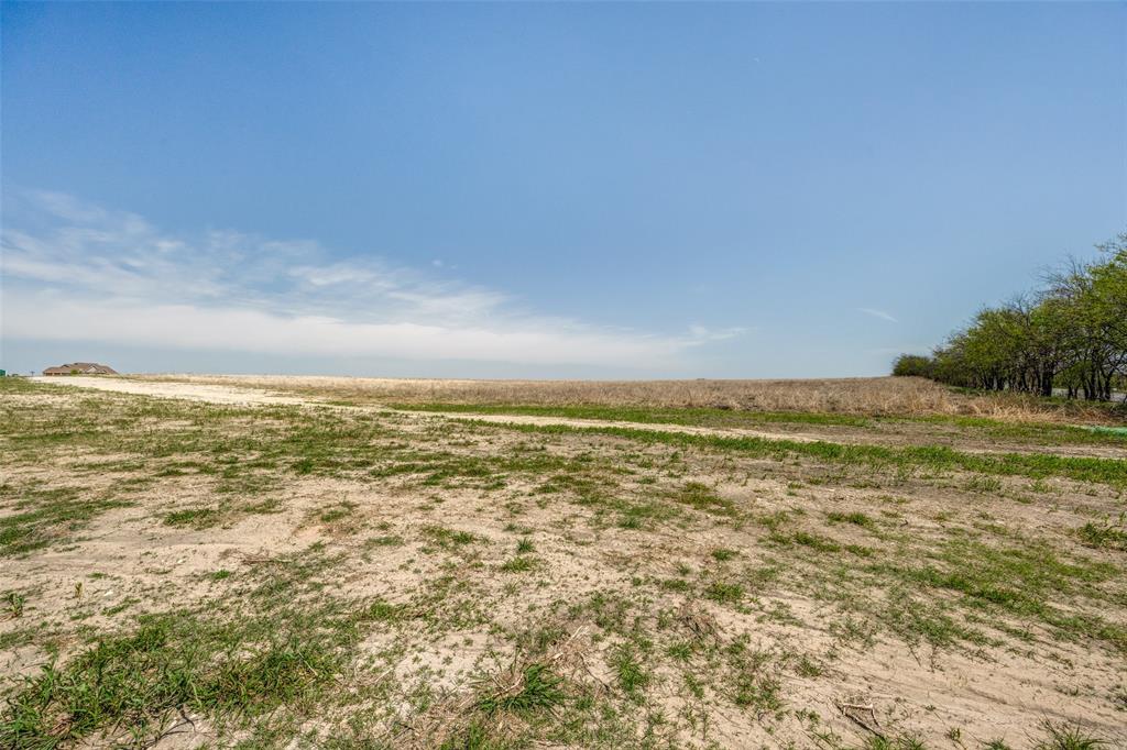 802 Riddels Road Sherman, TX 75092 - Photo 5 of 13