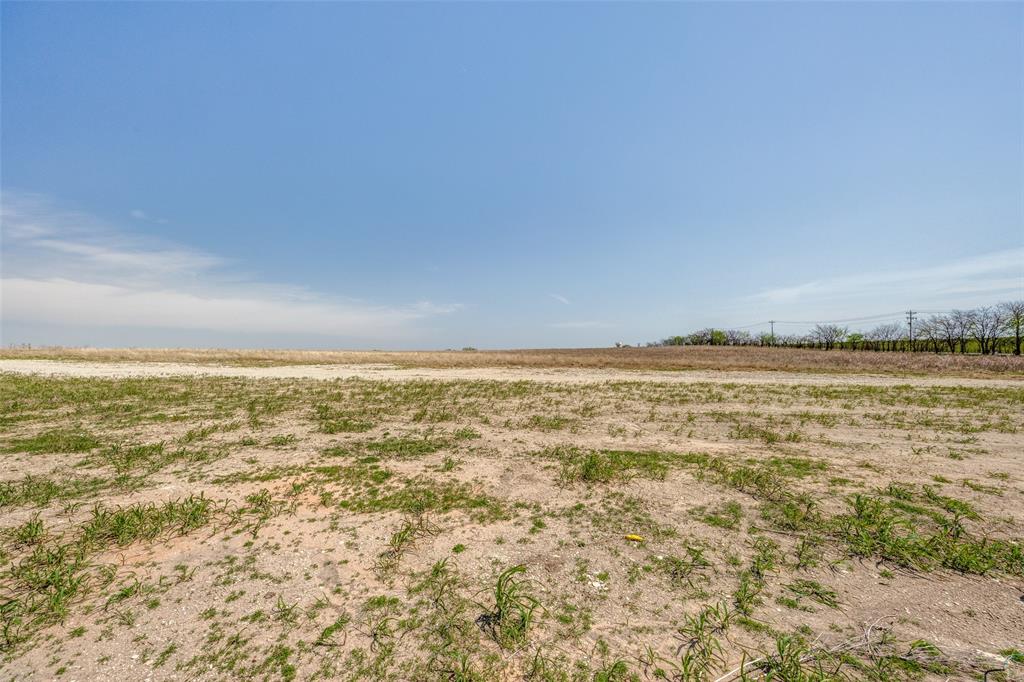 802 Riddels Road Sherman, TX 75092 - Photo 6 of 13