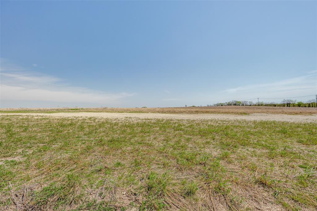 802 Riddels Road Sherman, TX 75092 - Photo 7 of 13