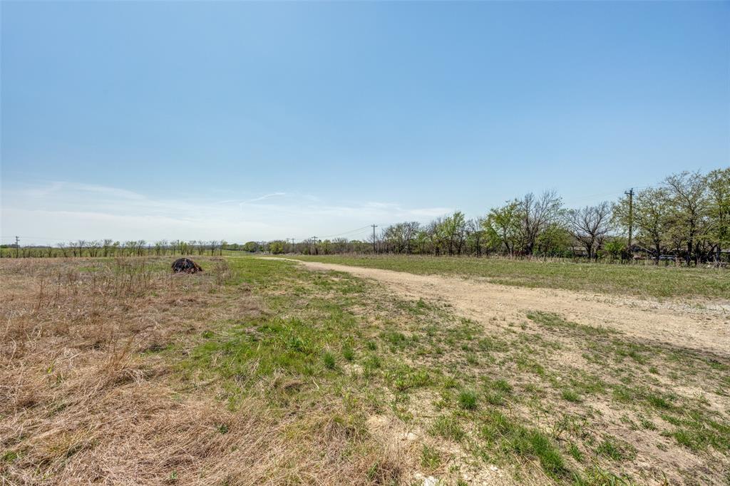 802 Riddels Road Sherman, TX 75092 - Photo 9 of 13