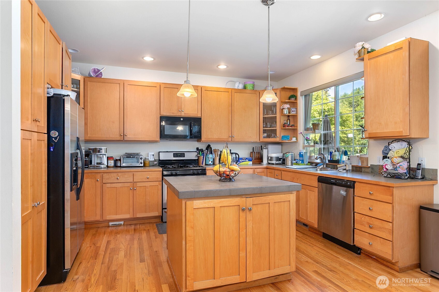 4005 Springland Lane Bellingham, WA 98226 - Photo 9 of 28