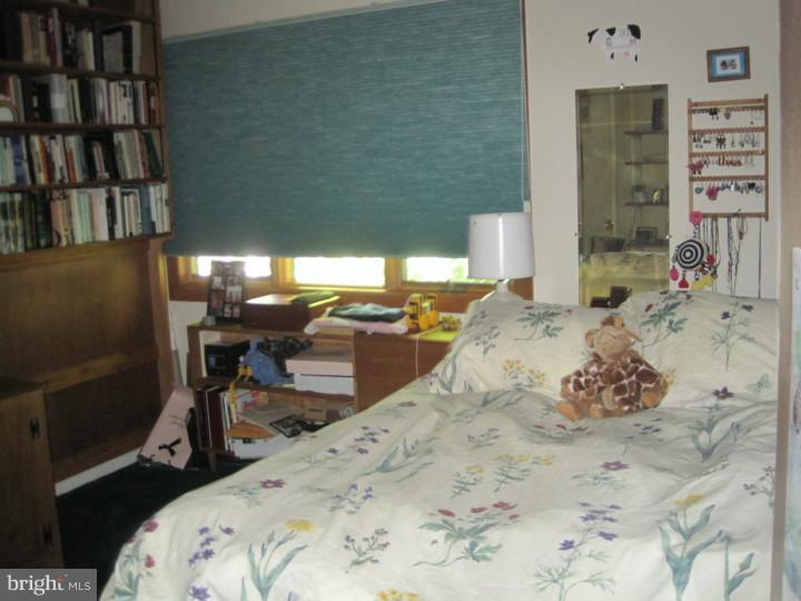 12 Robertson Road East Windsor, NJ 08520 - Photo 22 of 25 Bedroom - Main