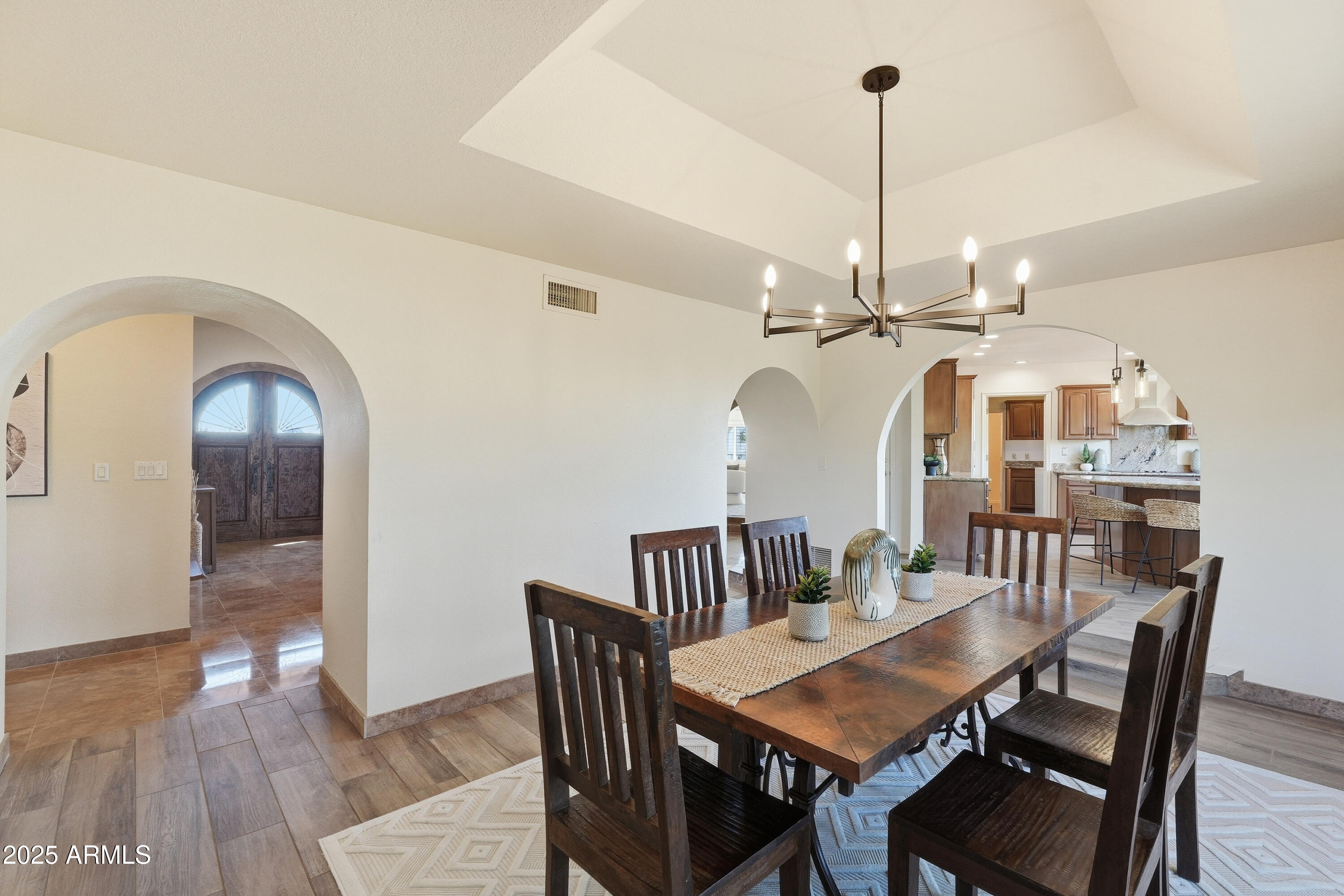 36618 Wild Flower Road Carefree, AZ 85377 - Photo 23 of 60 Dining off kitchen