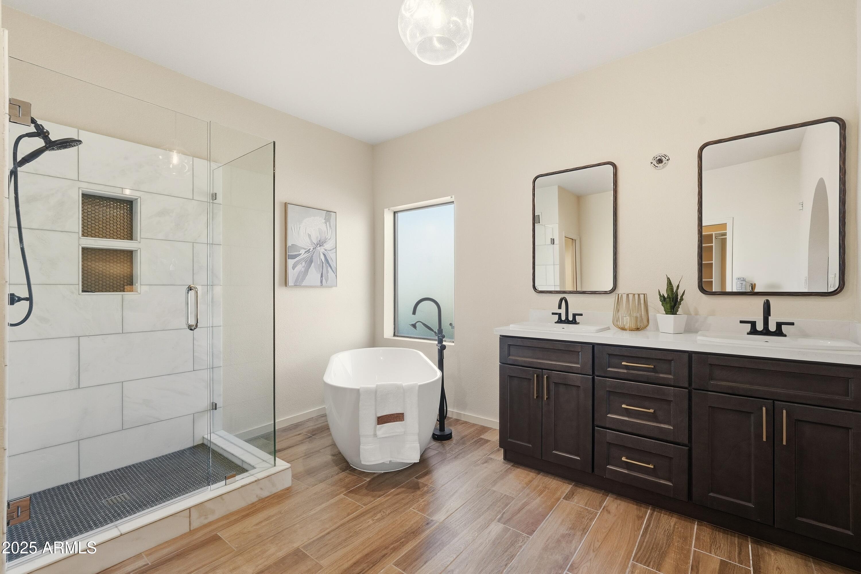 36618 Wild Flower Road Carefree, AZ 85377 - Photo 33 of 60 PRIMARY BATHROOM