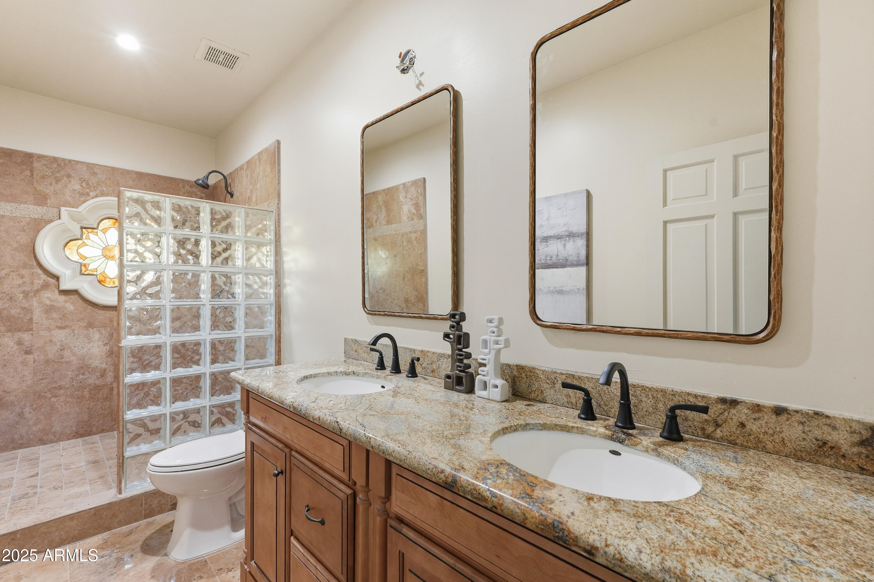 36618 Wild Flower Road Carefree, AZ 85377 - Photo 40 of 60 GUEST BATH W/SHOWER