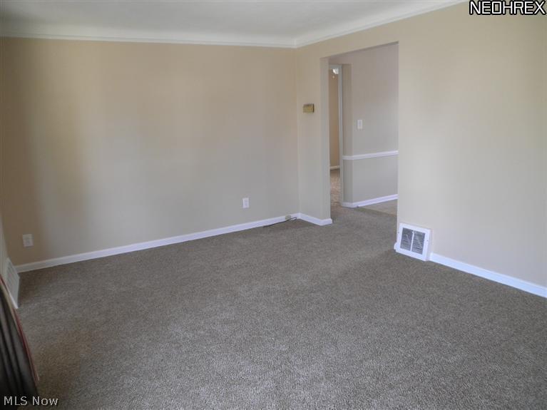 11611 Chester Road Garfield Heights, OH 44125 - Photo 17 of 18 Gallery Image 17