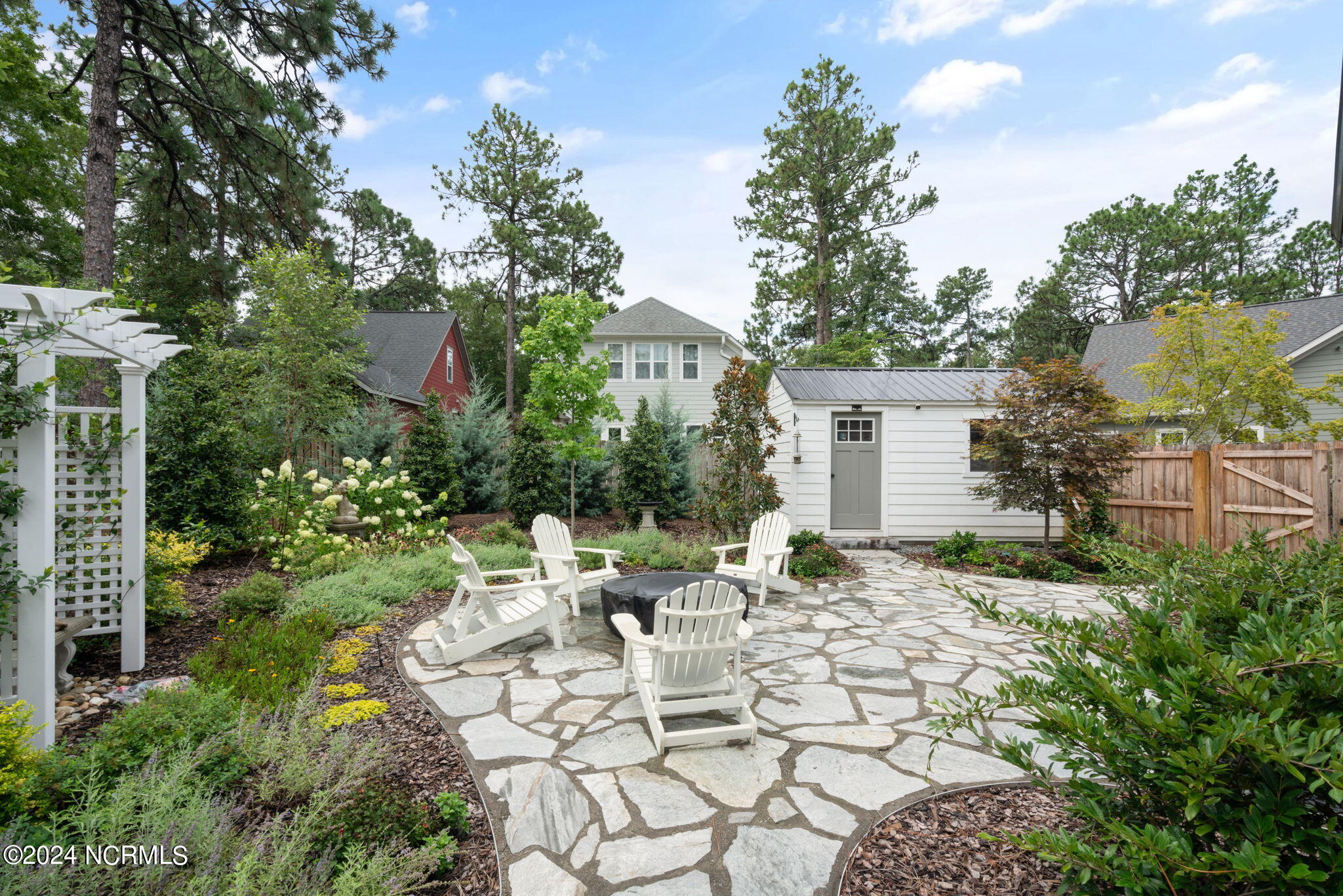 255 Sheldon Road Southern Pines, NC 28387 - Photo 10 of 45 36-web-or-mls-255-sheldon-010