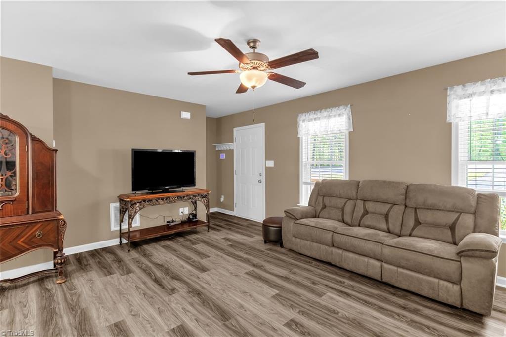3710 Becks Church Road Lexington, NC 27292 - Photo 9 of 29 Gallery Image 9