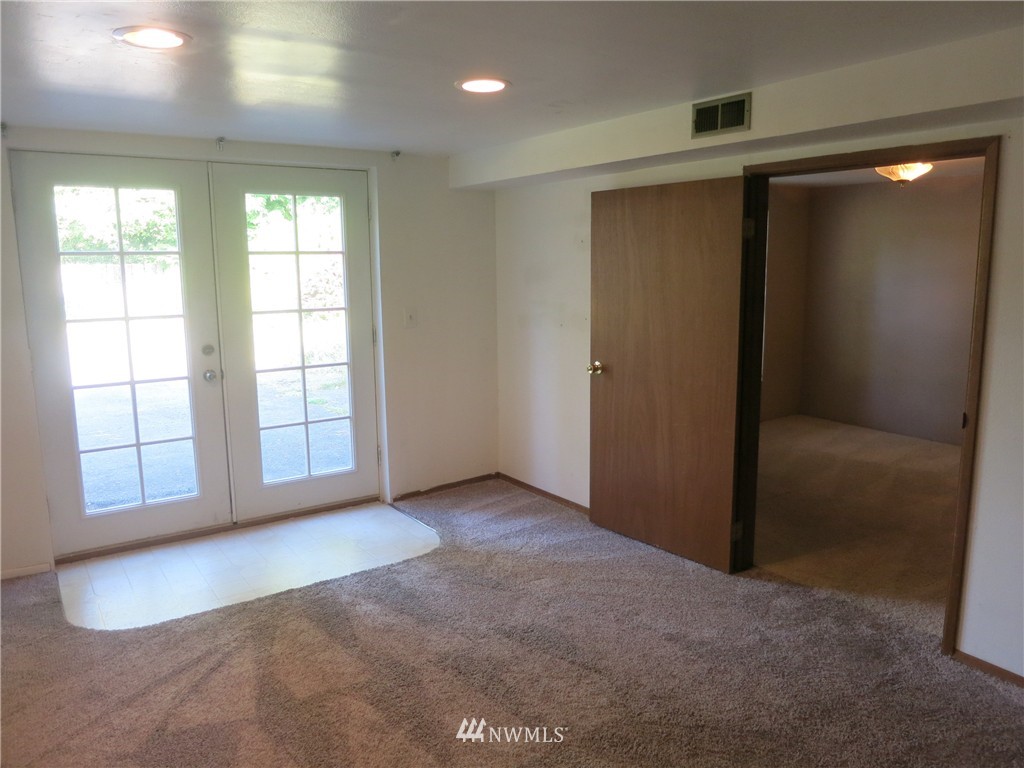 6606 Willow Road Everett, WA 98203 - Photo 14 of 25