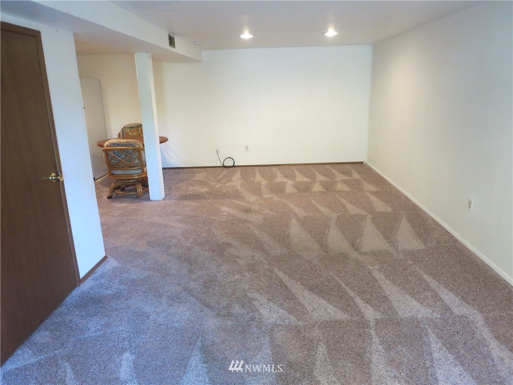 6606 Willow Road Everett, WA 98203 - Photo 15 of 25