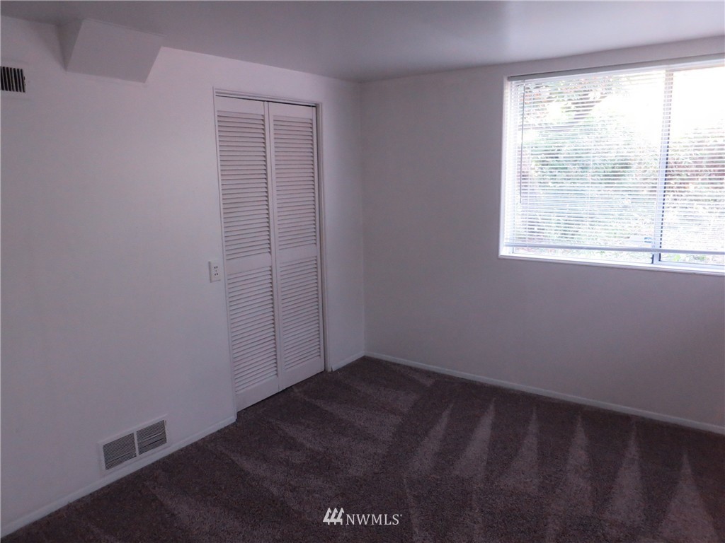 6606 Willow Road Everett, WA 98203 - Photo 17 of 25