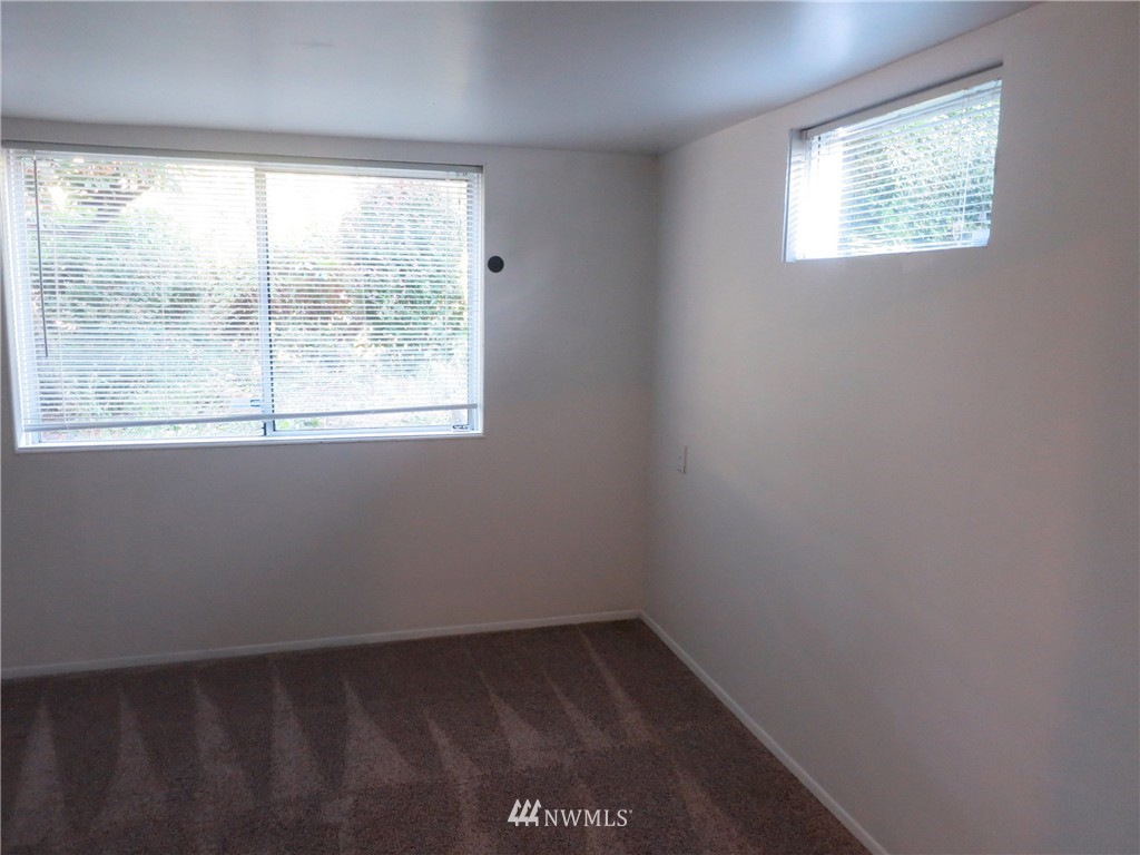 6606 Willow Road Everett, WA 98203 - Photo 18 of 25