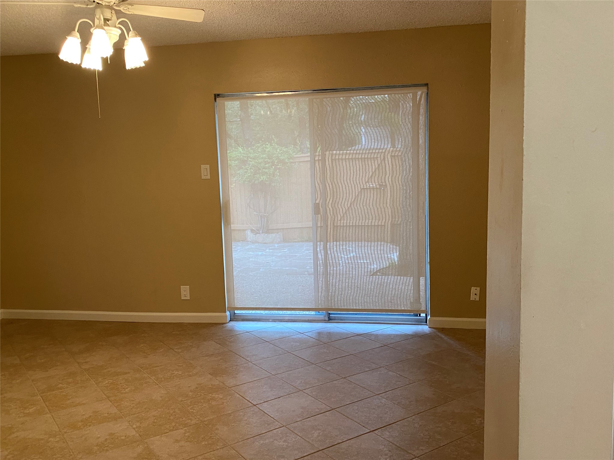 7922 Ridgeline North Austin, TX 78759 - Photo 25 of 31 Custom shade down- (see out, but not in).