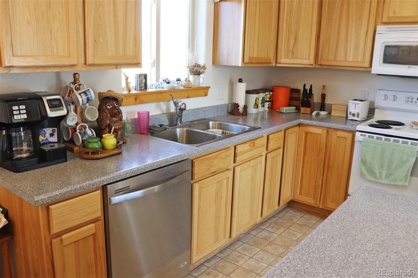 362 Wagon Wheel Road Hartsel, CO 80449 - Photo 8 of 34 Gallery Image 8