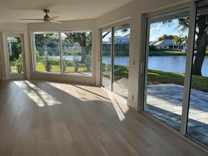 $1,050,000 | 8 Slash Pine Villas, Boynton Beach, FL 33436