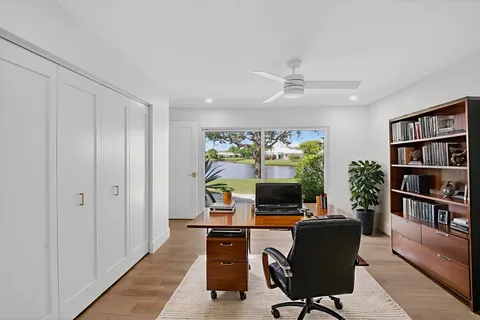 $1,050,000 | 8 Slash Pine Villas, Boynton Beach, FL 33436