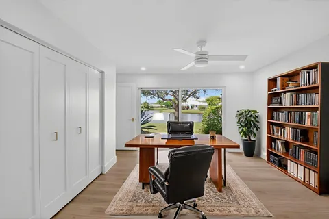 $1,050,000 | 8 Slash Pine Villas, Boynton Beach, FL 33436