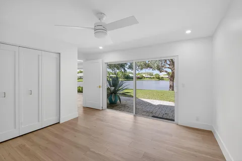 $1,050,000 | 8 Slash Pine Villas, Boynton Beach, FL 33436