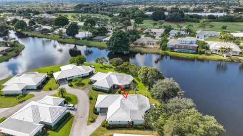 $1,050,000 | 8 Slash Pine Villas, Boynton Beach, FL 33436