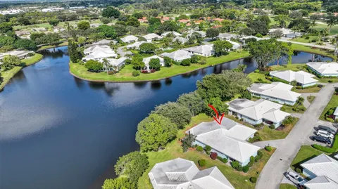 $1,050,000 | 8 Slash Pine Villas, Boynton Beach, FL 33436