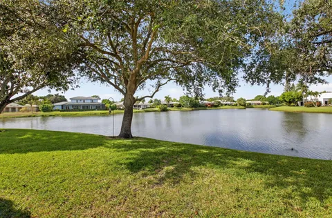 $1,050,000 | 8 Slash Pine Villas, Boynton Beach, FL 33436