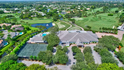 $1,000,000 | 8 Slash Pine Villas, Boynton Beach, FL 33436