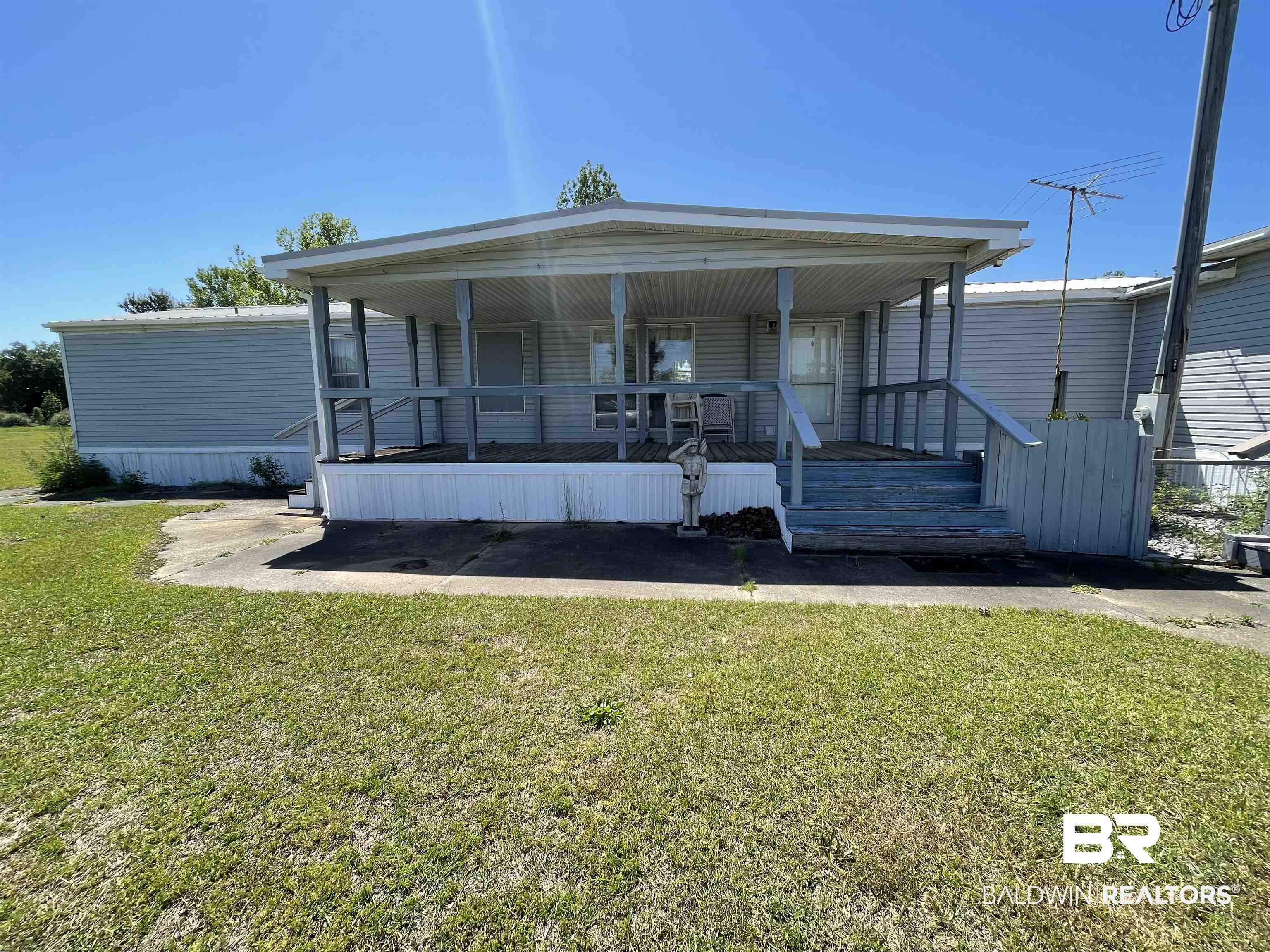 11980 Sycamore Lane Elberta, AL 36530 - Photo 2 of 46 Gallery Image 2