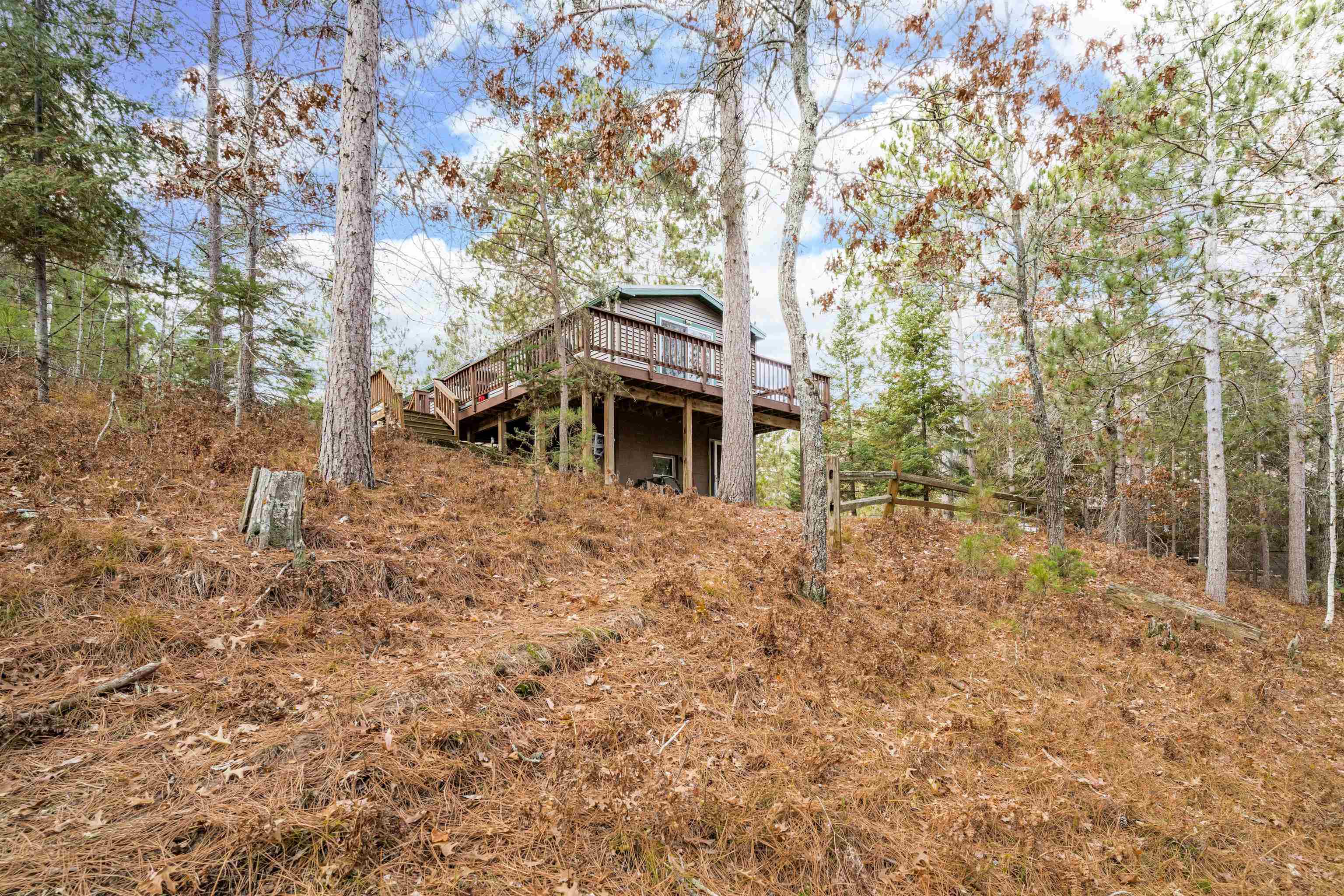 16656 South Eagle Point Road Wascott, WI 54859 - Photo 3 of 39