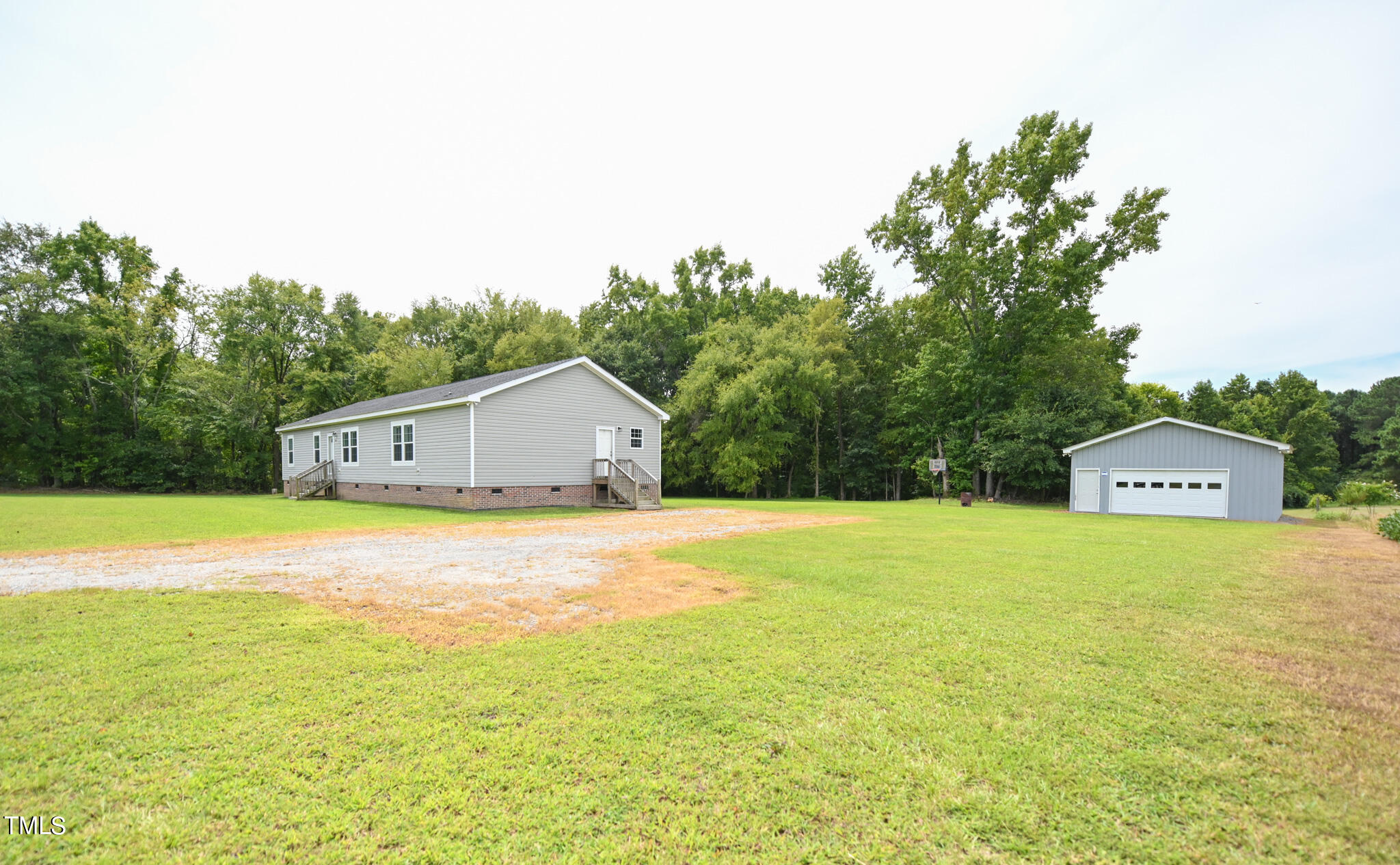 124 Evans Road Princeton, NC 27569 - Photo 4 of 44