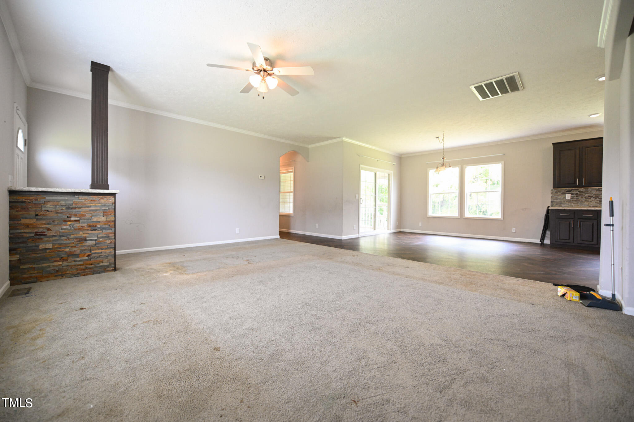 124 Evans Road Princeton, NC 27569 - Photo 8 of 44 a view of livingroom and a fireplace