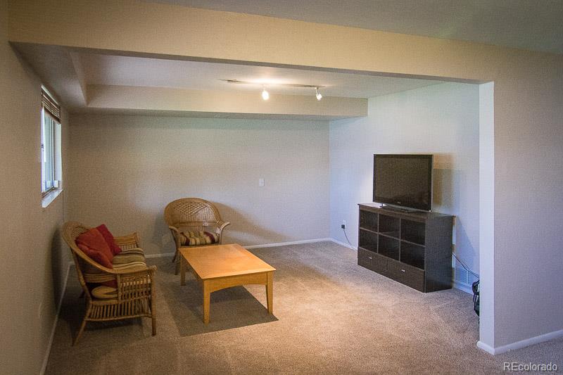 3358 Swadley Street Wheat Ridge, CO 80033 - Photo 20 of 35 Gallery Image 20