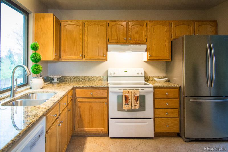 3358 Swadley Street Wheat Ridge, CO 80033 - Photo 3 of 35 Gallery Image 3