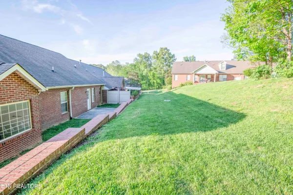 $369,900 | 3016 Ginnbrooke Lane, Knoxville, TN 37920