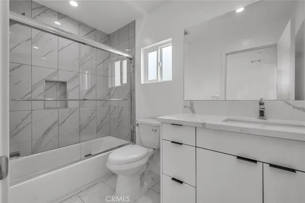 $6,000 | 4453 Colfax Avenue, Unit 1, Studio City, CA 91602