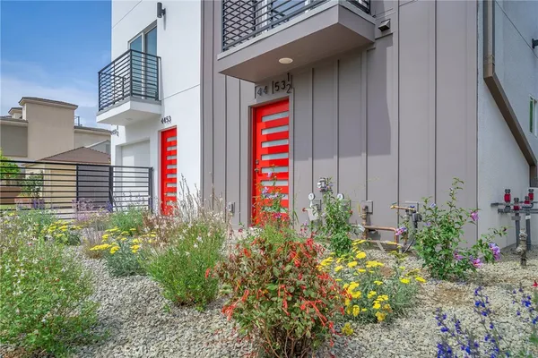 $6,000 | 4453 Colfax Avenue, Unit 1, Studio City, CA 91602