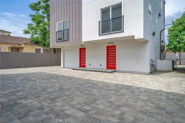 $5,000 | 4453 Colfax Avenue, Unit 1, Studio City, CA 91602