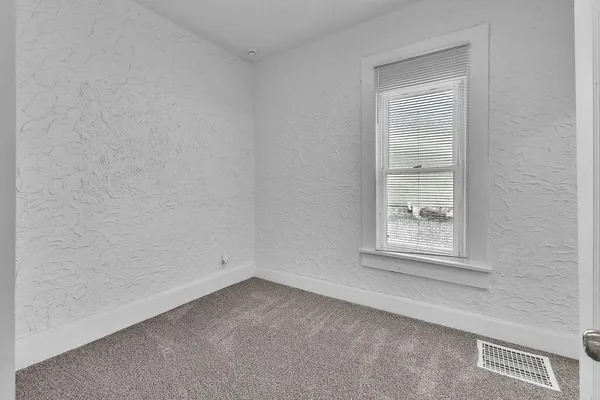 $138,900 | 3114 Olive Street, St. Joseph, MO 64507