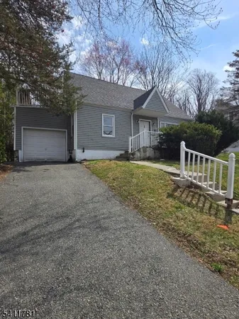 $2,550 | 29 Mt Olive Road, Unit 2, Budd Lake, NJ 07828
