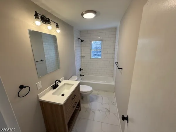 $2,600 | 29 Mt Olive Road, Unit 2, Budd Lake, NJ 07828