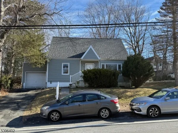 $2,600 | 29 Mt Olive Road, Unit 2, Budd Lake, NJ 07828