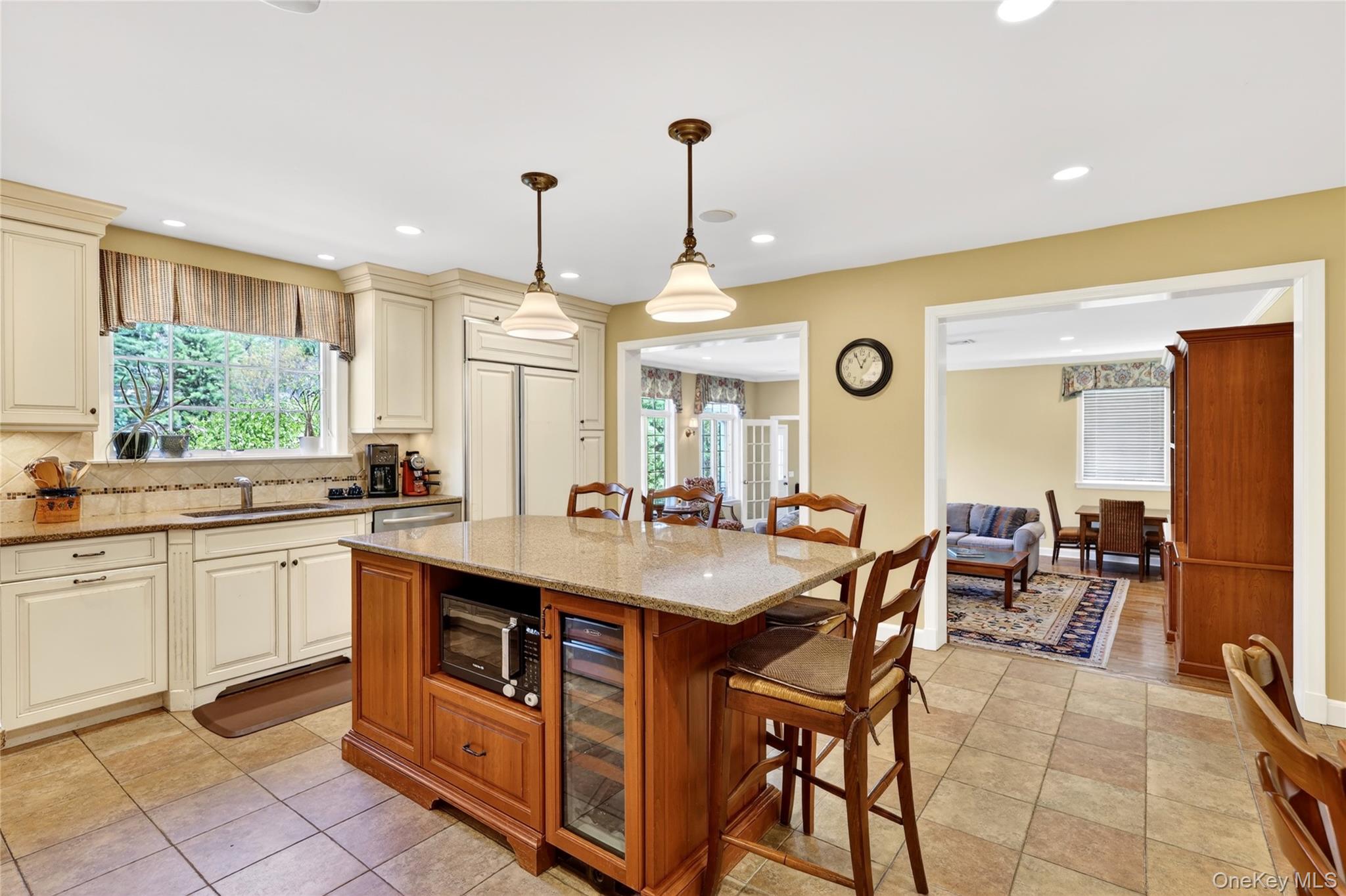 301 Bear Ridge Road Pleasantville, NY 10570 - Photo 11 of 48