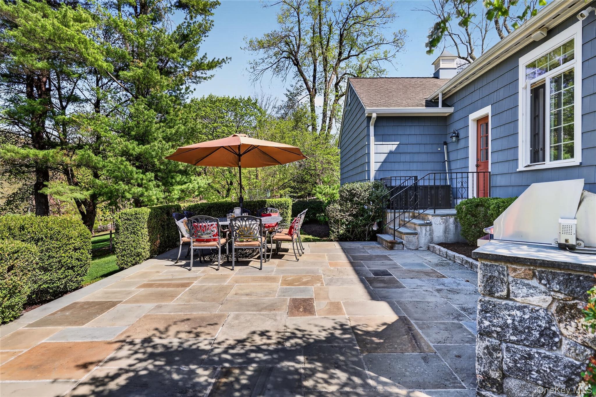 301 Bear Ridge Road Pleasantville, NY 10570 - Photo 38 of 48 Full view of patio.