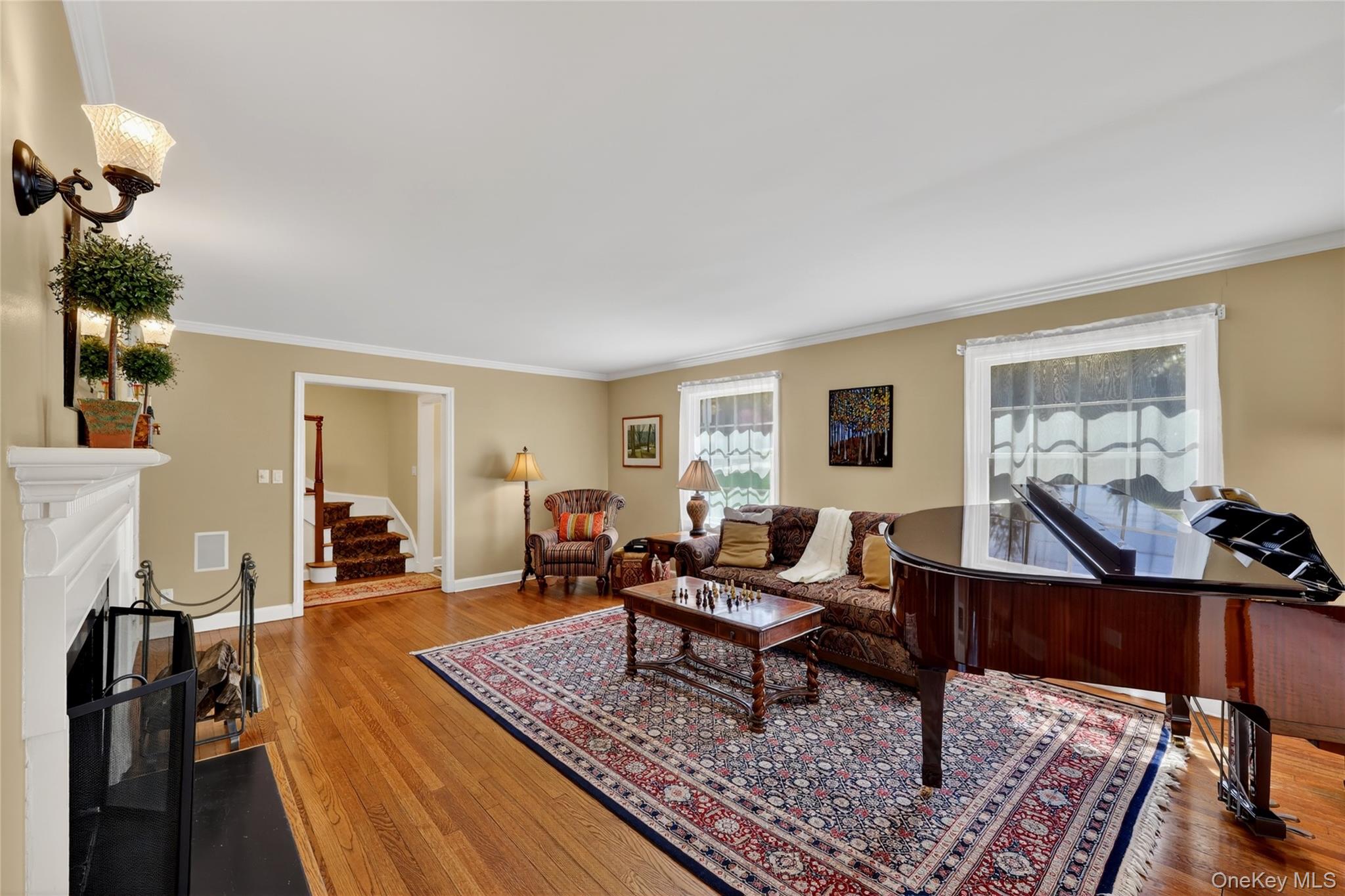 301 Bear Ridge Road Pleasantville, NY 10570 - Photo 5 of 48