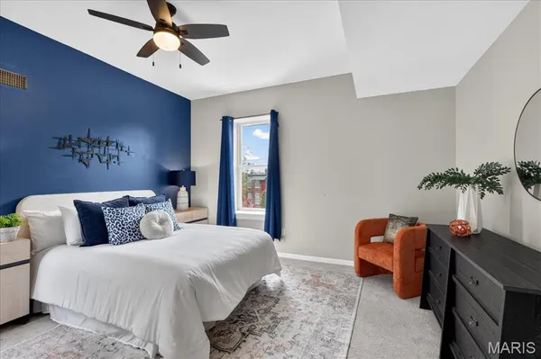 $439,000 | 3420 Humphrey Street, St. Louis, MO 63118
